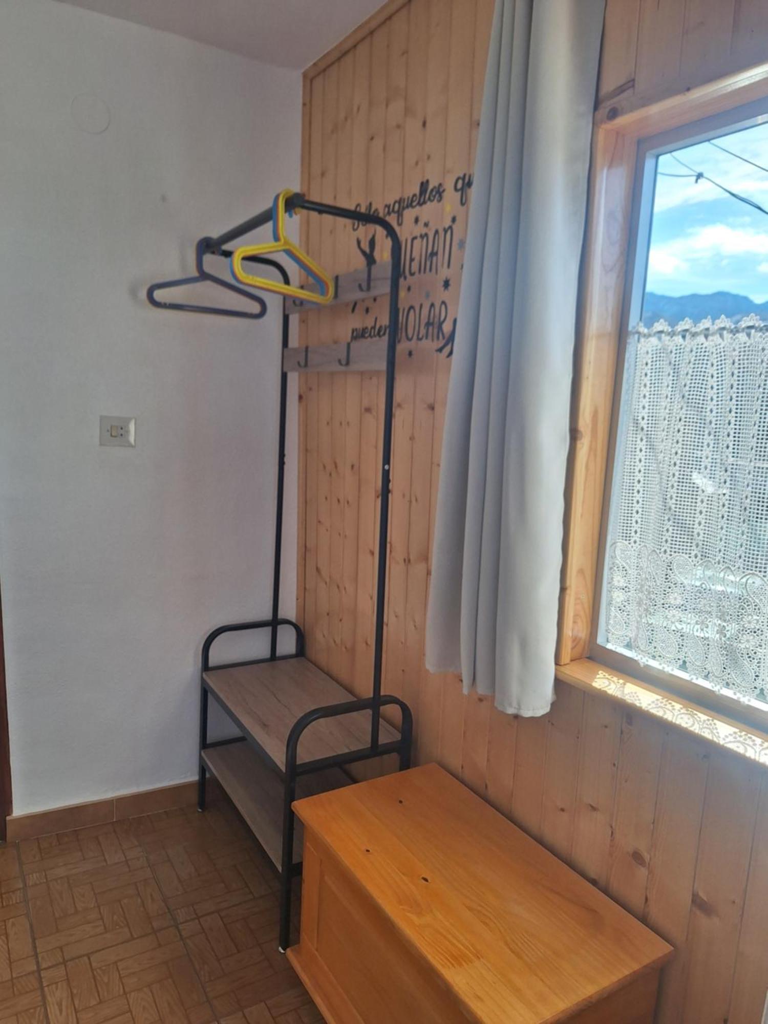 Turismo En Babia Bajo Los Nidos San Emiliano Room photo